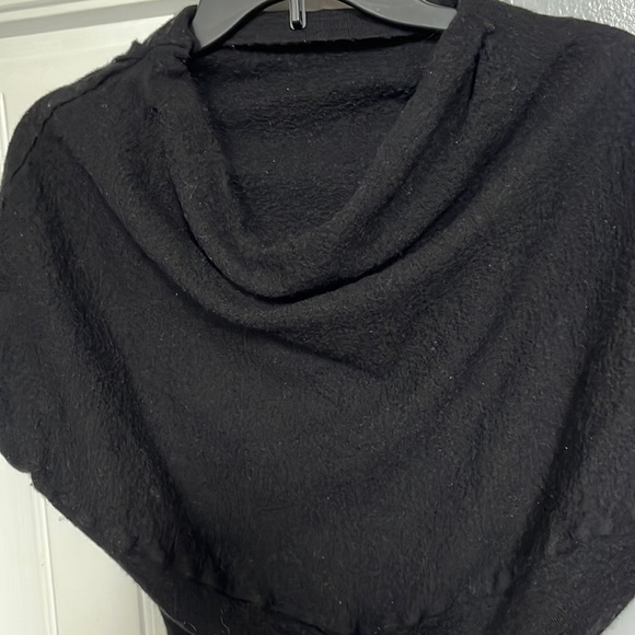 Shirt - Picture 1 of 1